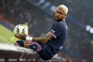 https://esportes.yahoo.com/psg-avisa-a-neymar-que-nao-conta-com-ele-142319257.html?guccounter=1&guce_referrer=aHR0cHM6Ly93d3cuZ29vZ2xlLmNvbS8&guce_referrer_sig=AQAAADSOek6jF1Ca8Y8cAZoCmvUoBwqfFuTb686hpzGfQypkFdeY-OIrD0H9I0BoPDtZ4OlKS8sFTESYR6IvJiIynLRz1GaAqkIMJarSjYsXbbsoLLjx2hZGw8L6SBD8MlJZFheWJScN6U8qmYpH2i93Q-w0YLOj4oA4QKfgrGtHeEzO