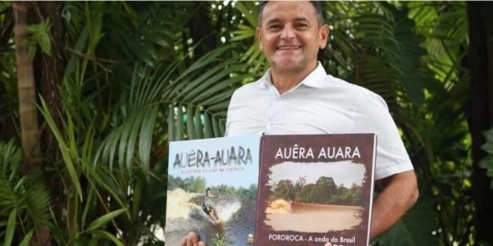Livro de Noélio Sobrinho fala da história do surf na pororoca(Foto Divulgação Marcio Nagano O Liberal) POROROCA - A onda do Brasil
